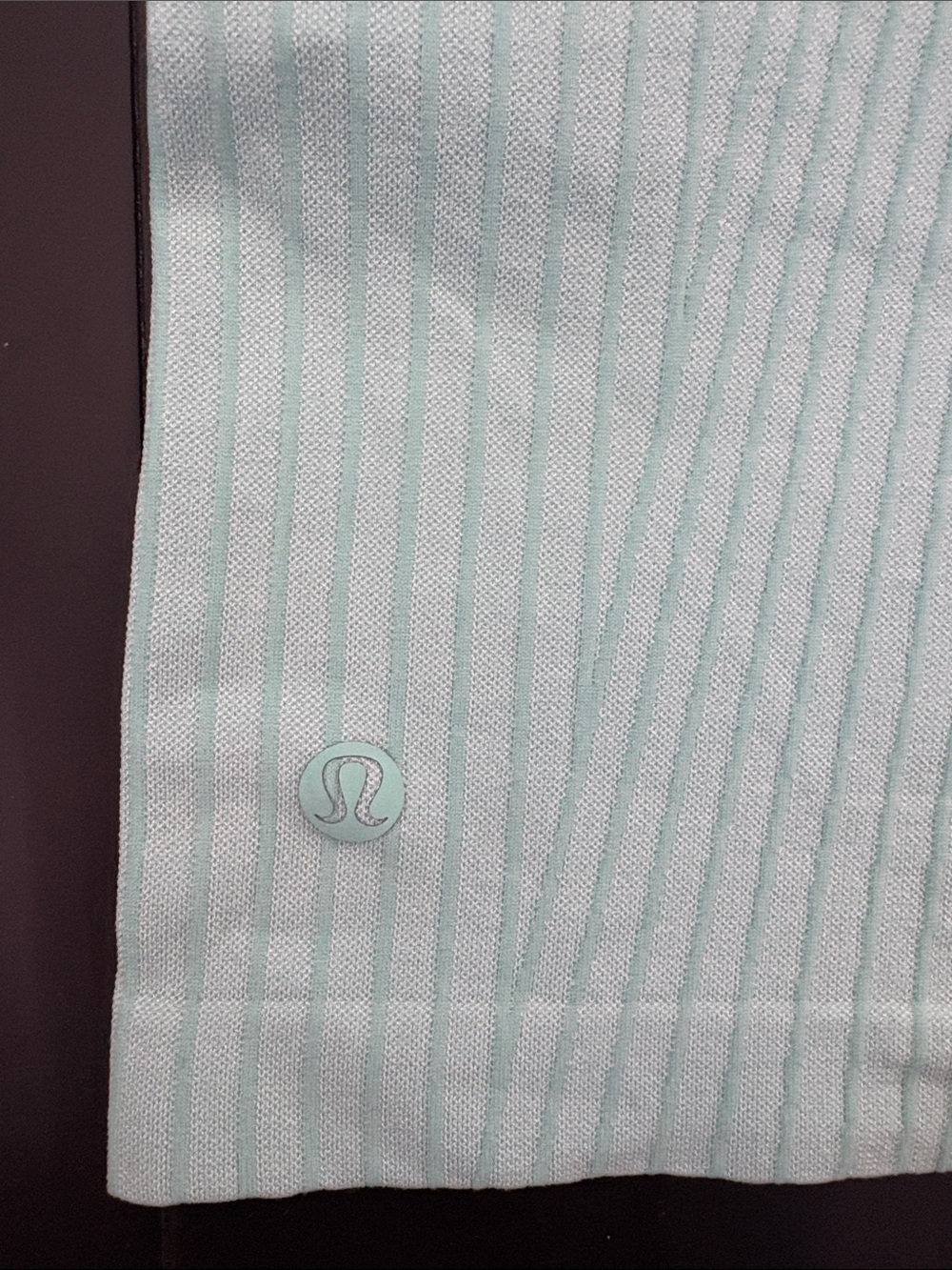 Lululemon Turquoise Ribbed Racerback Crop Tank - Picture 3 of 4